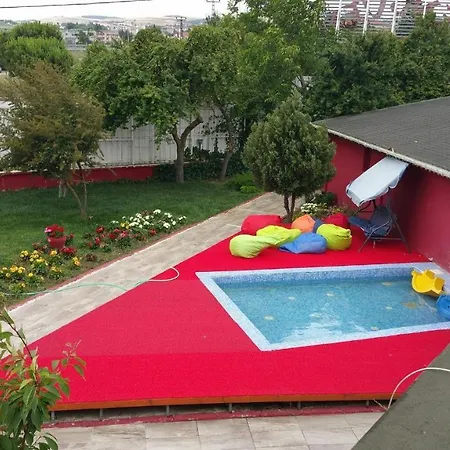 New Penguen Hotel